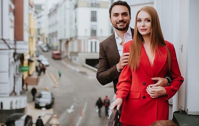 Слава з НеАнгелів розлучилася з чоловіком: чому шлюб розпався